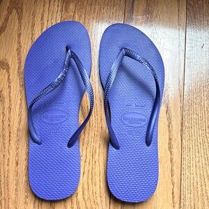 Havainas Top Flip Flops 
Size 9-9.5 (41-42 eur)